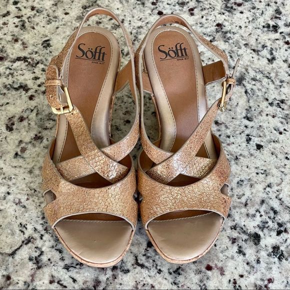 Sofft Shoes - Soft Size 8 Gold Snake Comfy Cork Wedge Sandal